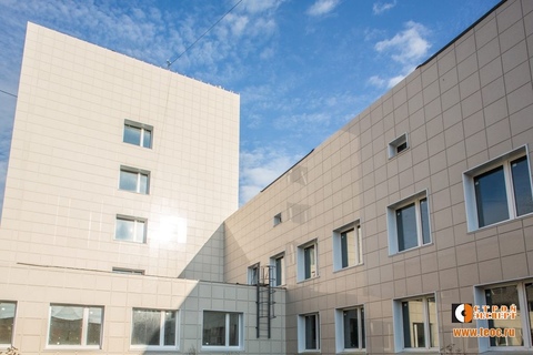 Коммунаровская городская больница